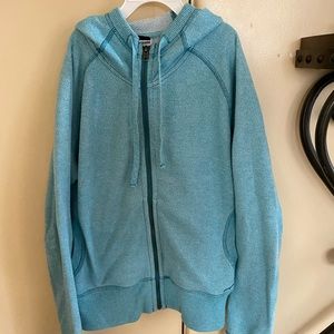 Women’s teal Patagonia hoodie sweater medium